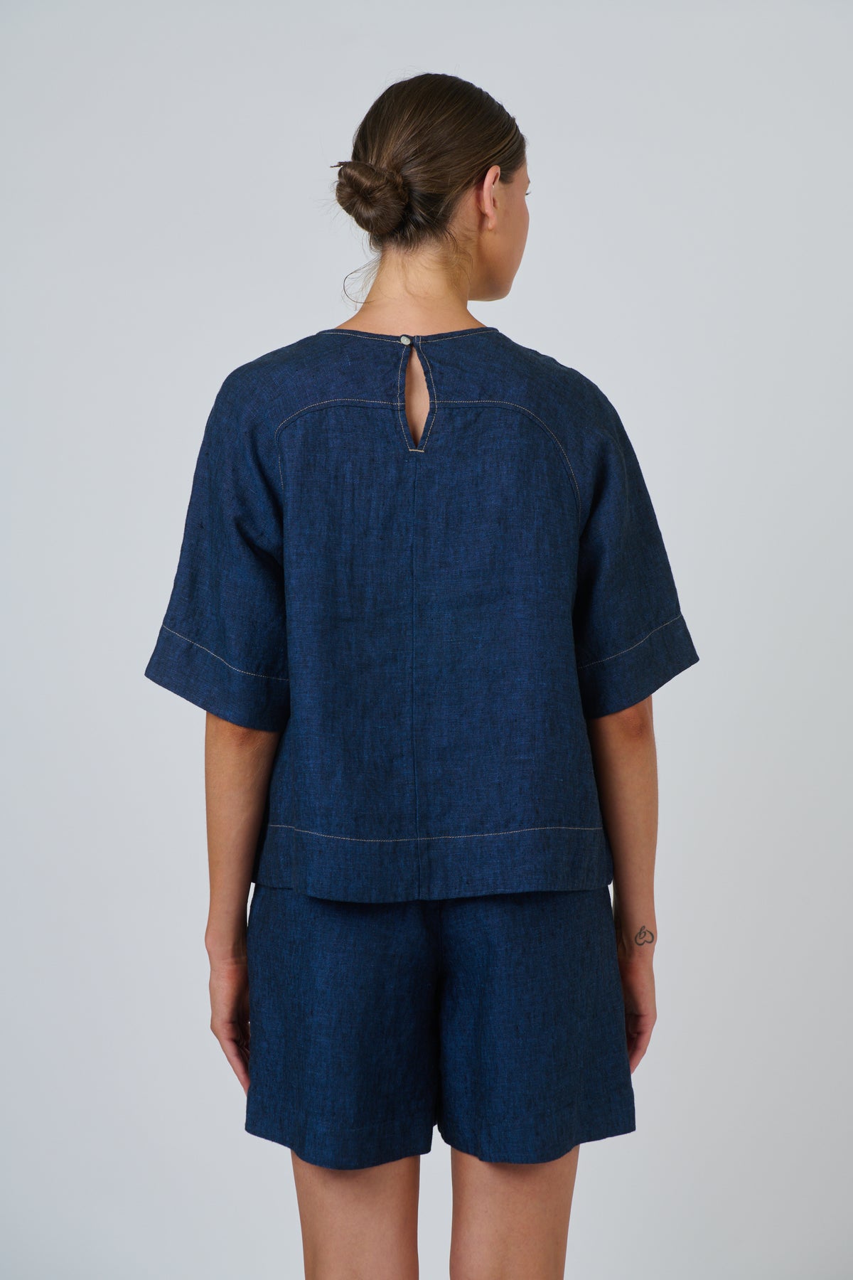 Naturals by O & J Linen Top in Eclipse GA721