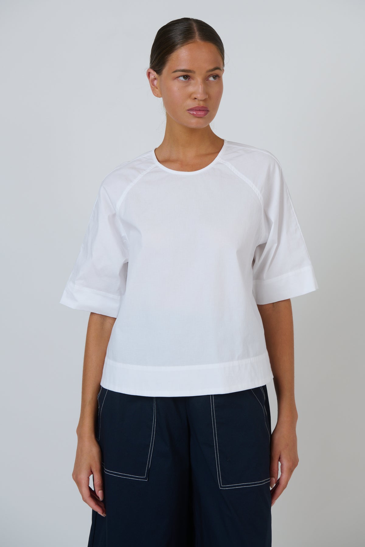 Naturals by O&J Poplin Top in White Poplin GA721