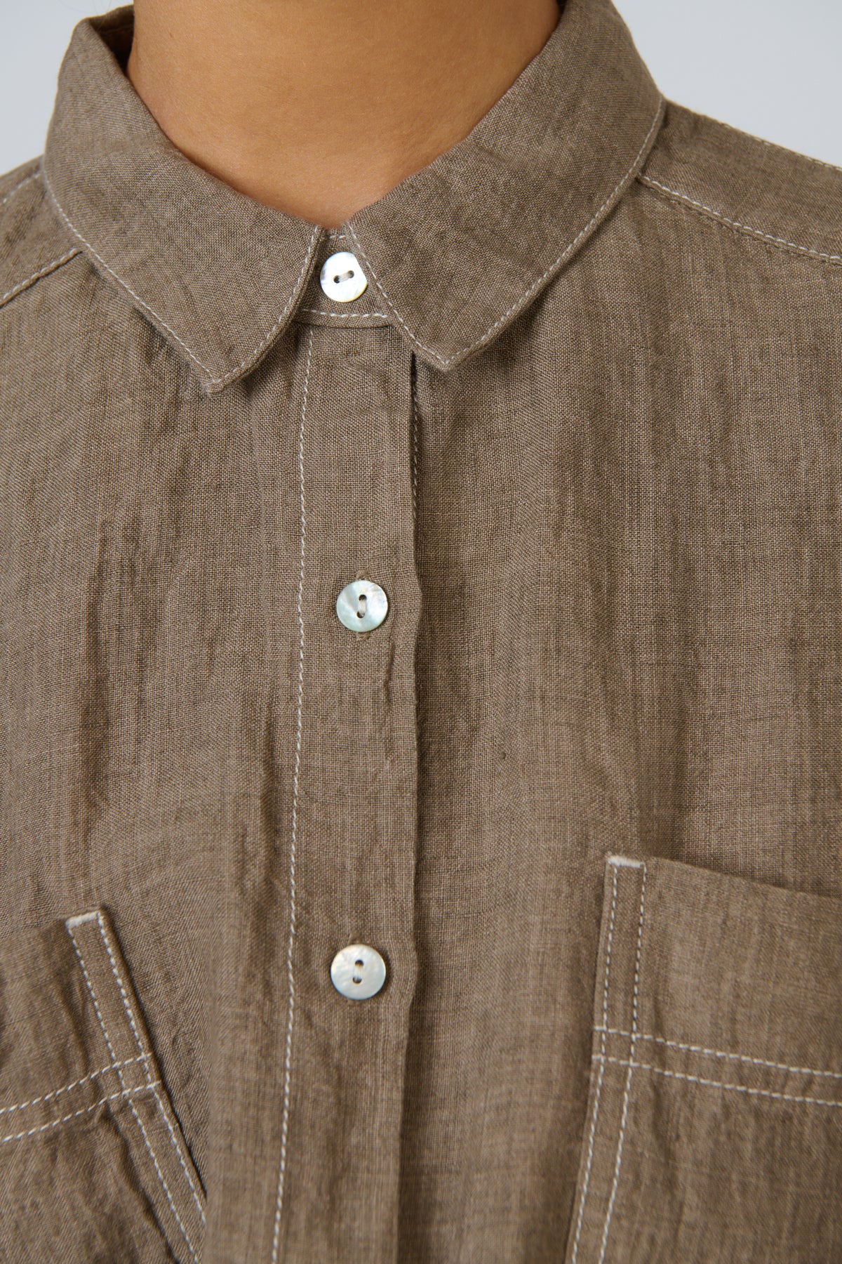 Naturals by O & J Linen Top in Agate GA723