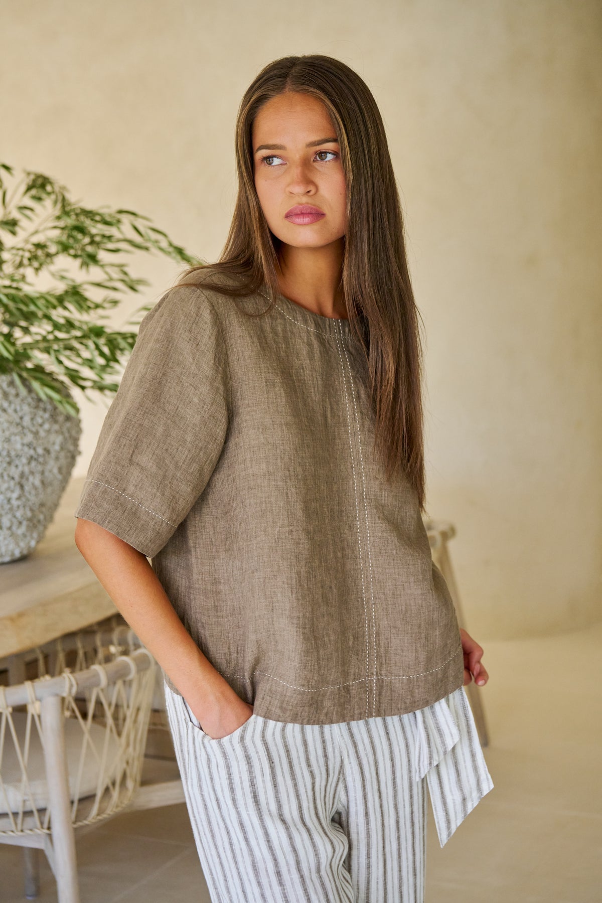 Naturals by O & J Linen Top in Agate GA724A