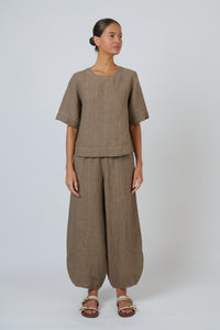 Naturals by O & J Linen Top in Agate GA724A