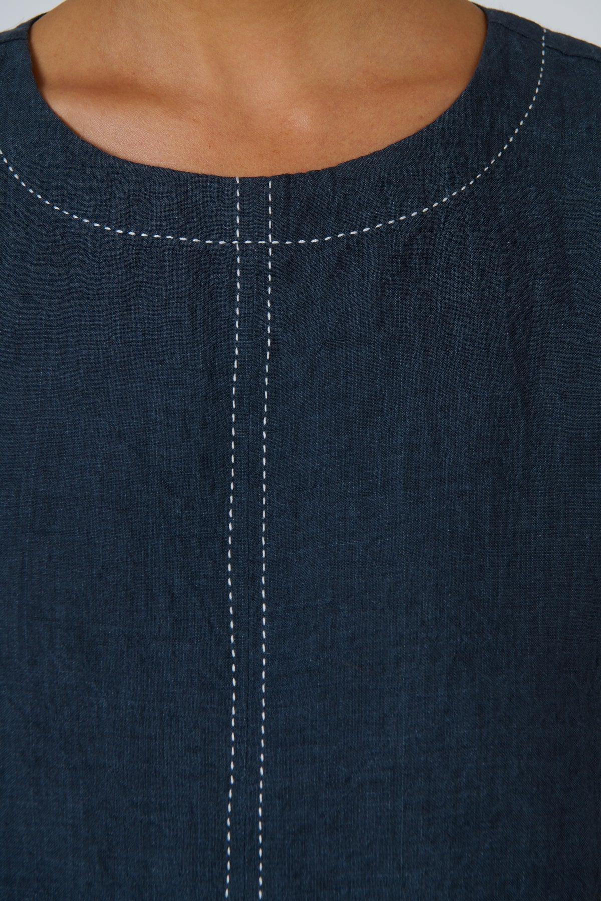 Naturals by O&J Linen Top in Gunsmoke GA724A