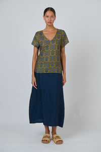 Naturals by O & J Linen Top in Motif GA729