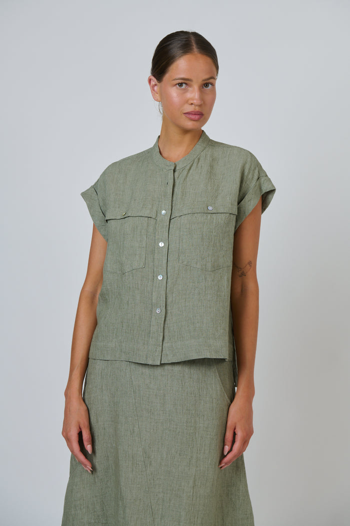 Naturals by O & J Linen Top in Artichoke GA734