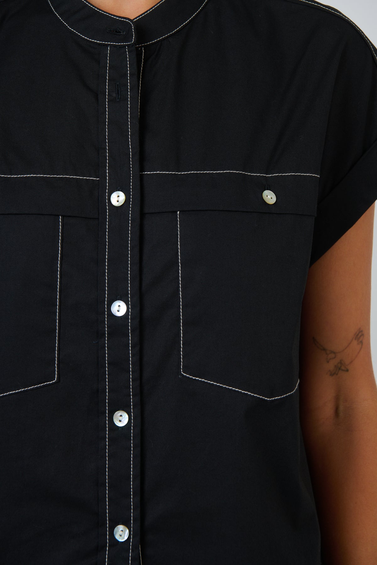 Naturals by O & J Poplin Top in Black GA734