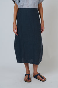Naturals by O&J Linen Skirt in Gunsmoke GA736