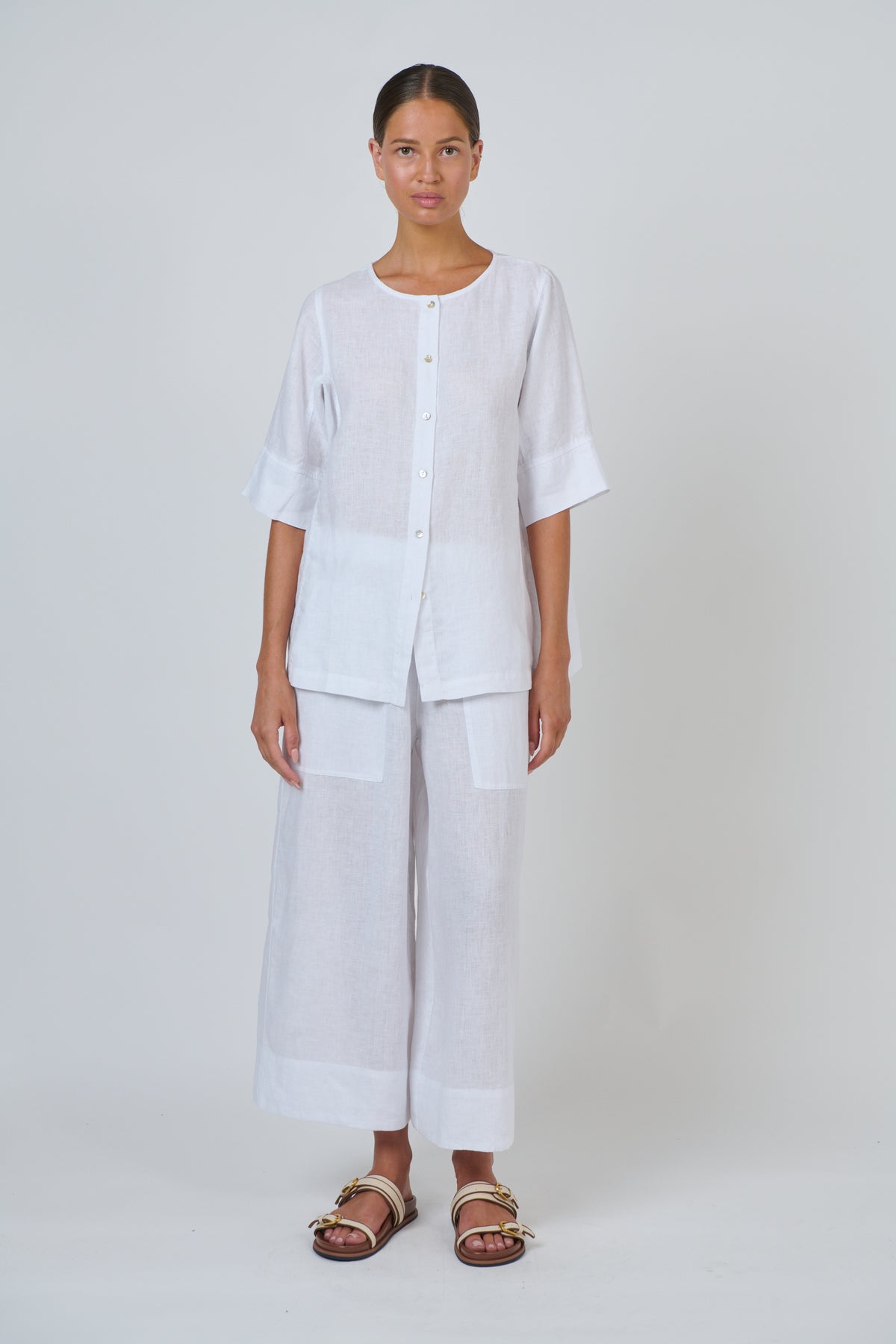 Naturals by O & J Linen Shirt in White GA739