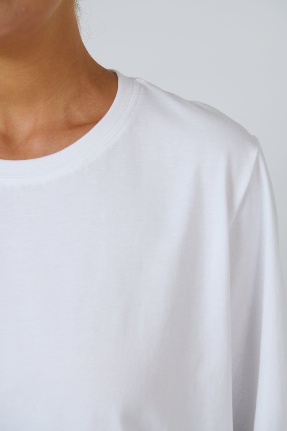Naturals by O & J Cotton Top in White GA743