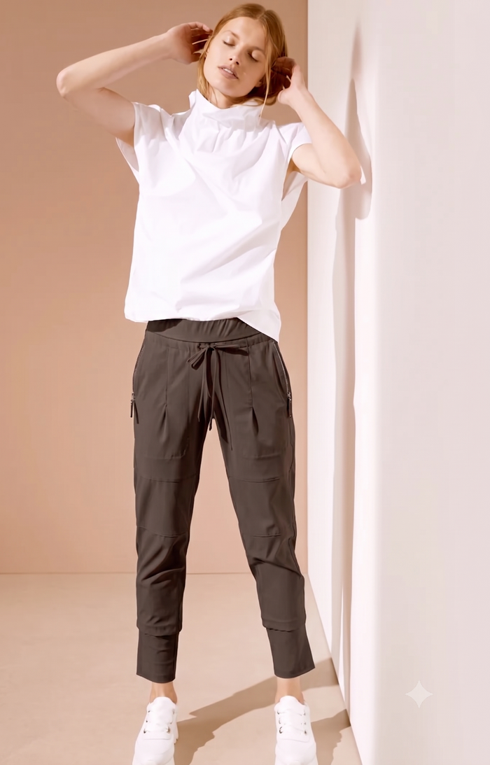 Raffaello Rossi Candy Jersey Jogger Pant  in Dark Brown 251278/9987