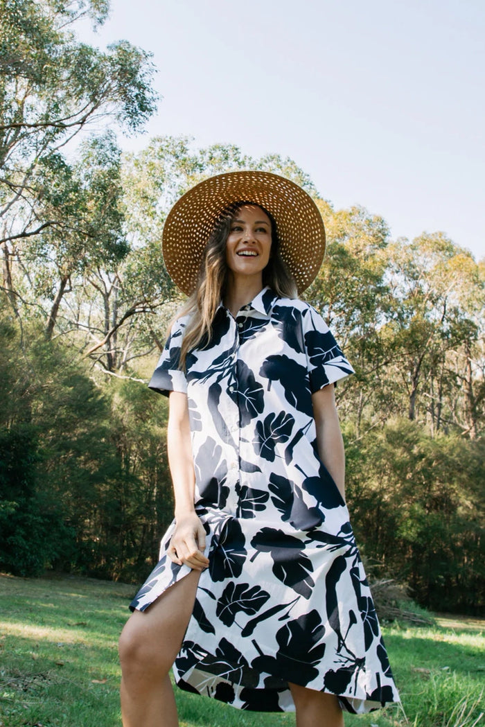Goondiwindi Cotton Block Leaf Print Dress in Navy Leaf Print 6294-219