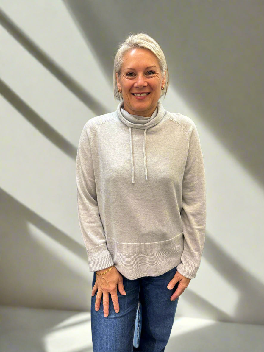 Bridge & Lord Drawstring Collar Raglan Pullover BL5631