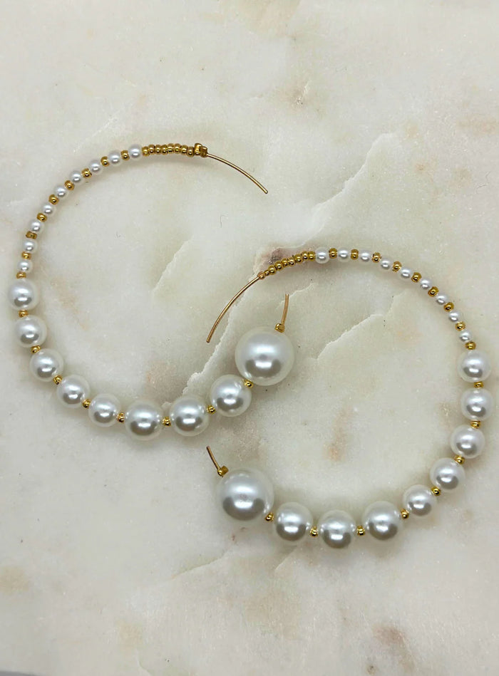 Samantha Rose Keira Pearl Earrings