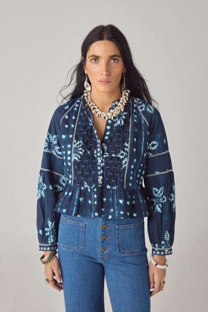 Maison Hotel Sora Blouse Ocean Ink