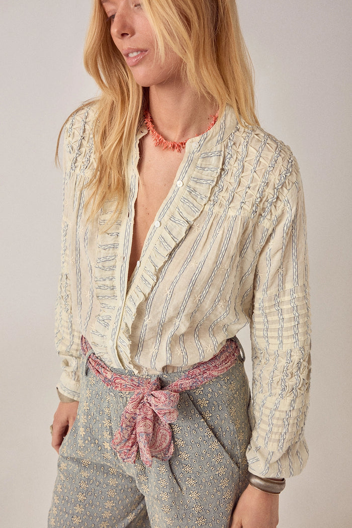 Maison Hotel Elta Blouse Cloud Thread