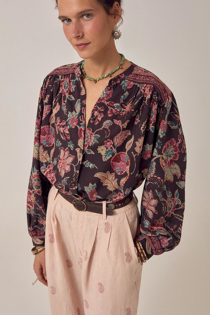 Maison Hotel Luna Blouse Night