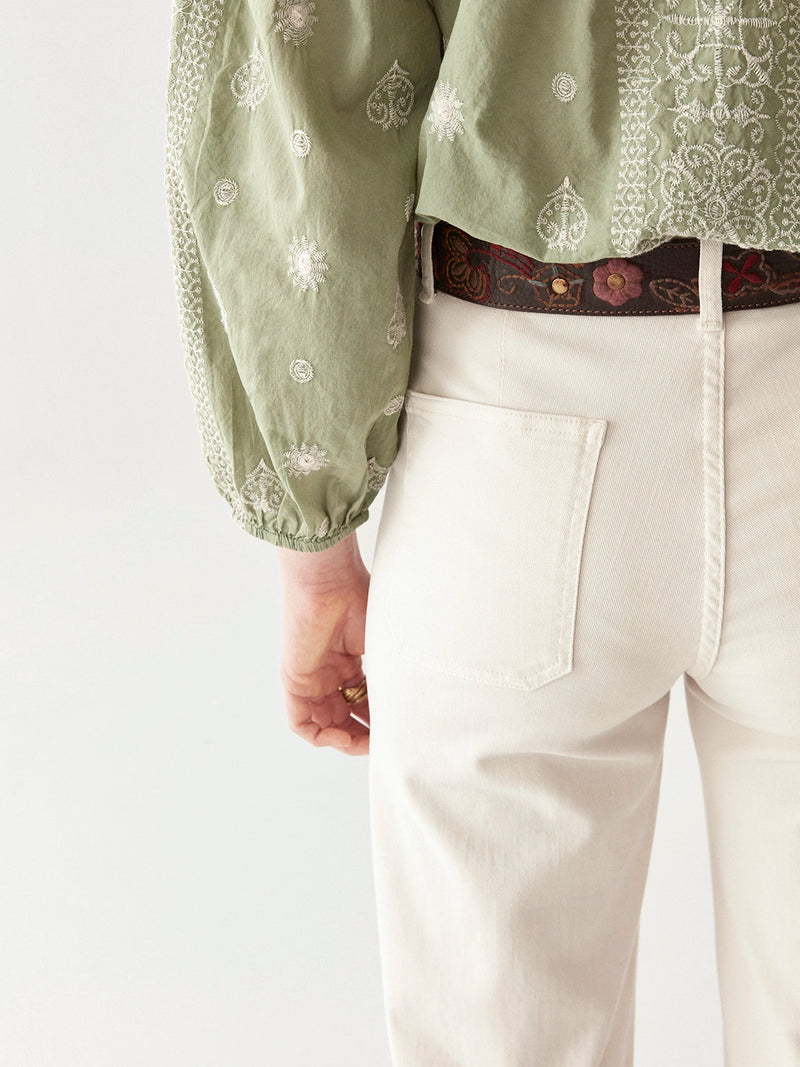 Maison Hotel Edna Pant Heritage in Ecru