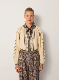 Maison Hotel Ringo Blouse in Ivory