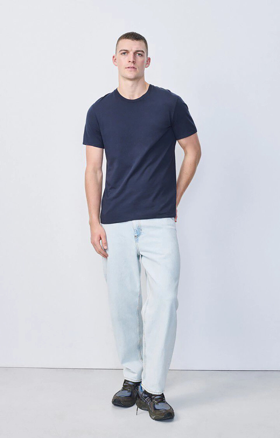 American Vintage Men's T-Shirt Mc Col Rond in Caviar MDEC1CH25
