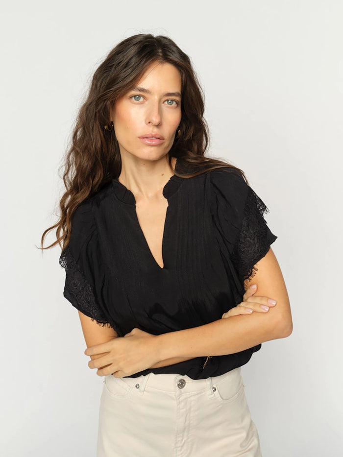 Mos Mosh Wea Flowish Blouse in Black 177350