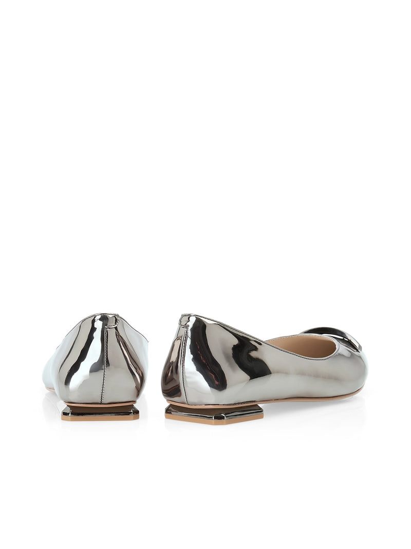 Marc Cain Metallic mirror look ballerina flat YC SF.01 Z01