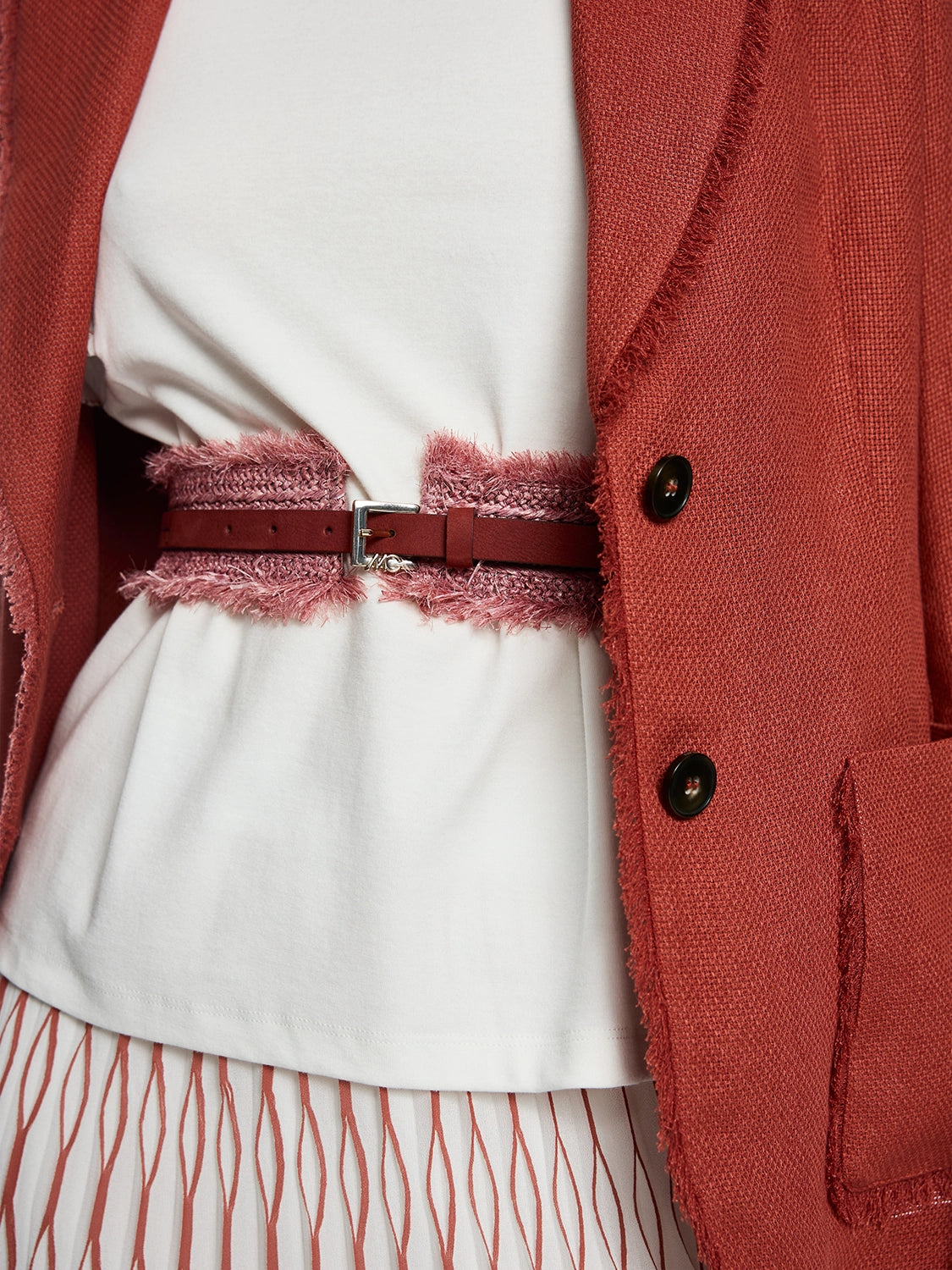 Marc Cain Waist belt in suede in Etrscn Red AC G1.14 L48