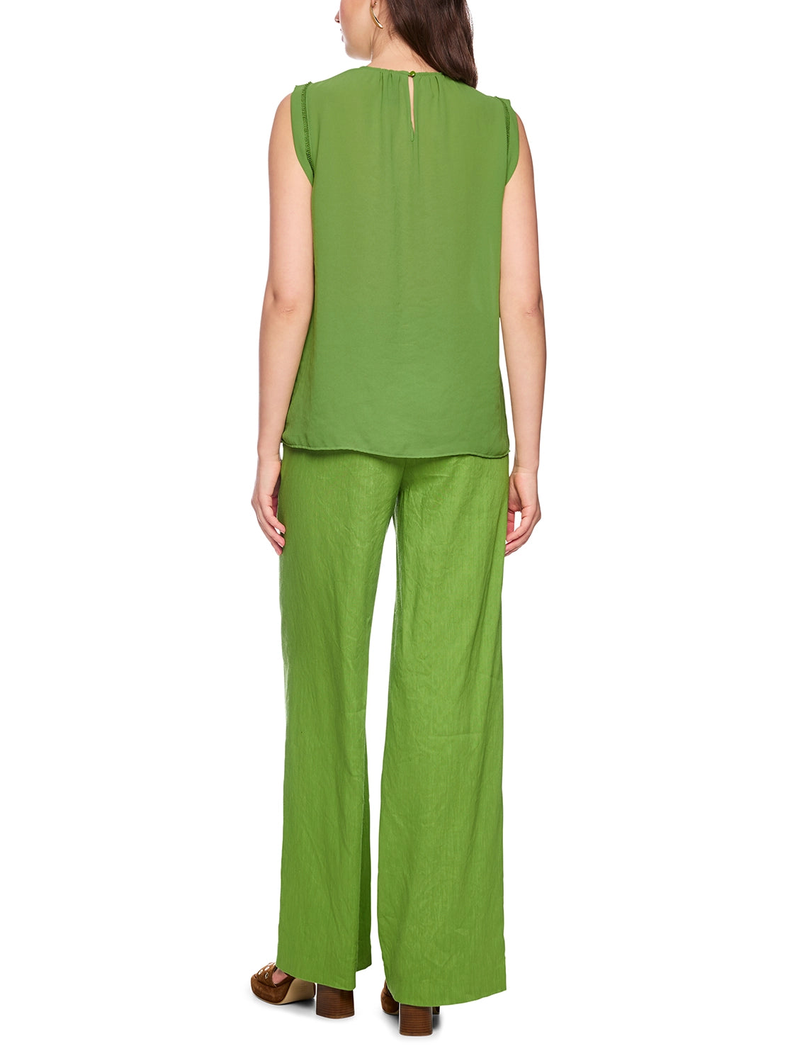 Marc Cain Top with lace and pintucks in Grd Green AC 61.15 W30
