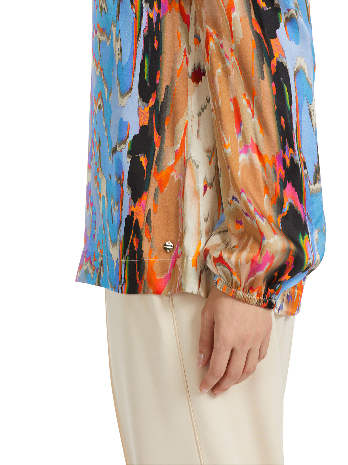 MarcCain Colourful silk blouse VC 51.08 W38 – Bacio Collection