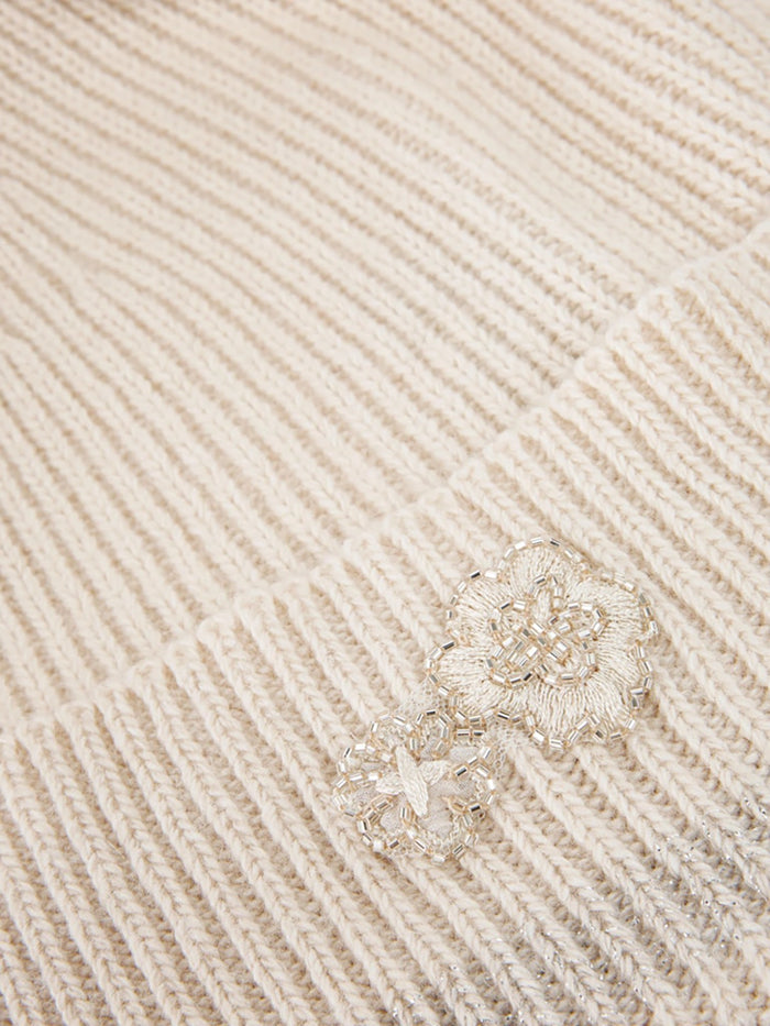 Marc Cain Fine knit hat with flower appliqué in Smoke ZC H2.03 Z39