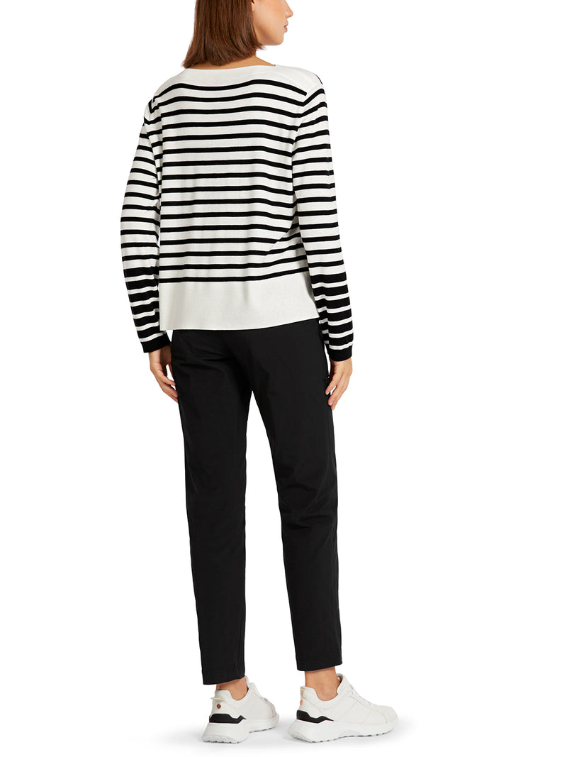 MarcCain Sweater with Braid Stripes US4112M74