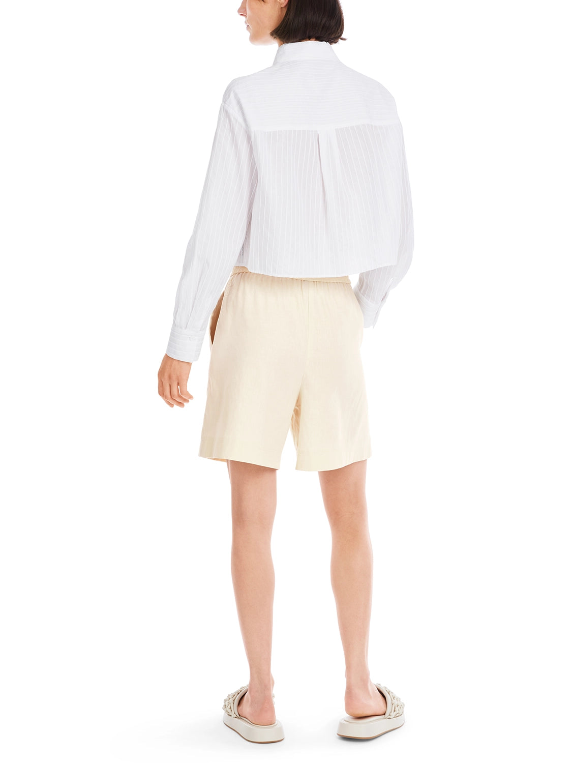 Marc Cain WILLMAR Shorts with Linen YS 83.06 W03