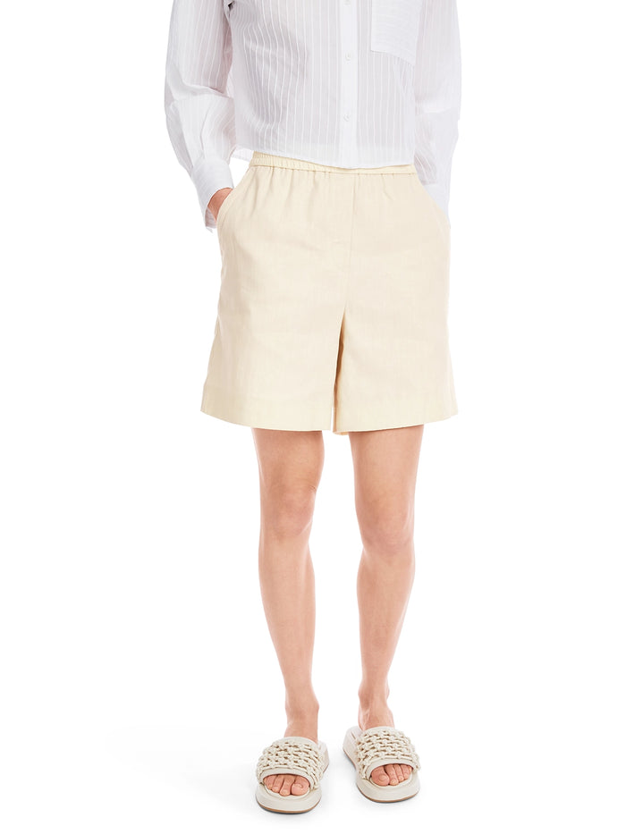 Marc Cain WILLMAR Shorts with Linen YS 83.06 W03