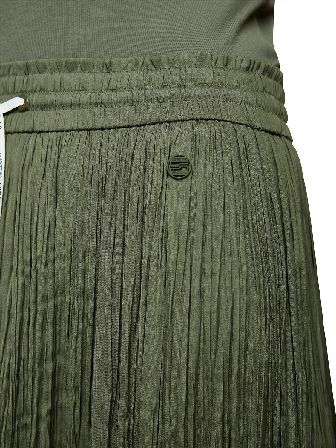Marc Cain Pleated skirt ‘Rethink Together’ in Rswtr New AS 71.09 W39