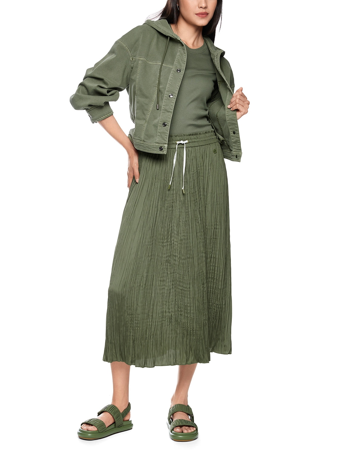 Marc Cain Pleated skirt ‘Rethink Together’ in Rswtr New AS 71.09 W39