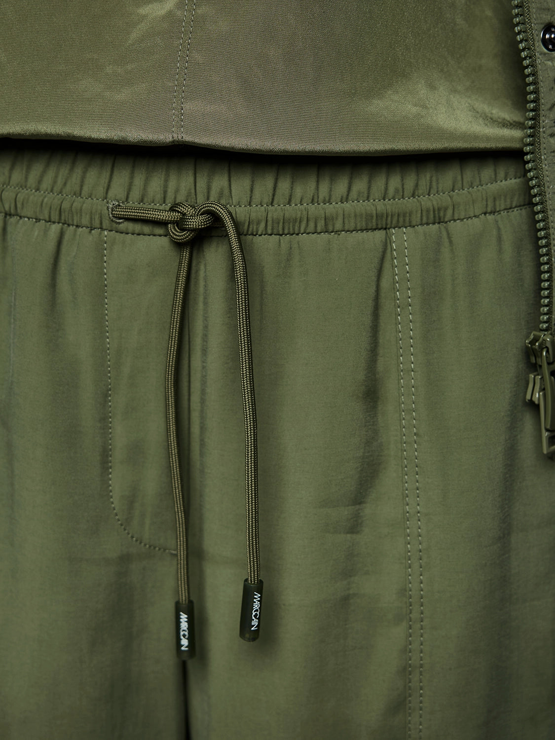 Marc Cain REWARI jogging-style trousers in Olivine AS 81.63 W61