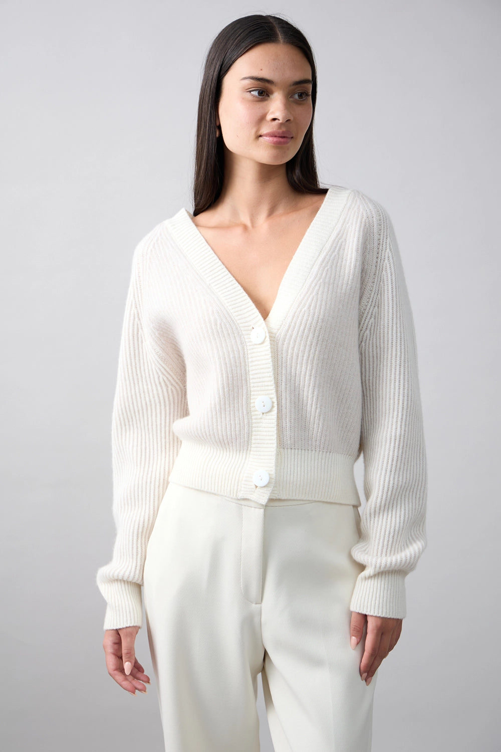 Mia Fratino Frankie Cardi 25918
