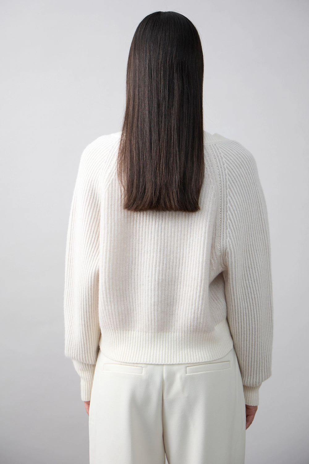 Mia Fratino Frankie Cardi 25918