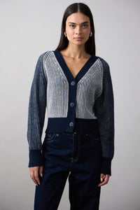 Mia Fratino Frankie Cardi 25918