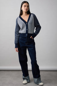 Mia Fratino Frankie Cardi 25918