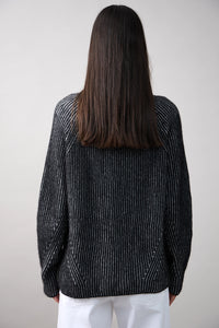 Mia Fratino Ren Rollneck 25919