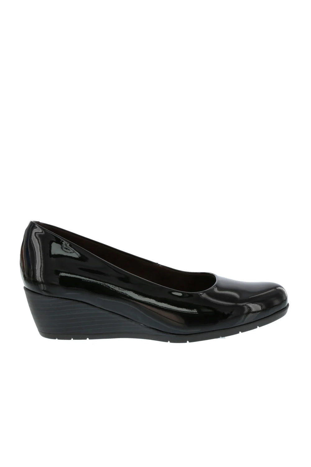 Neo Patent Leather Wedge Shoe in Black 6700