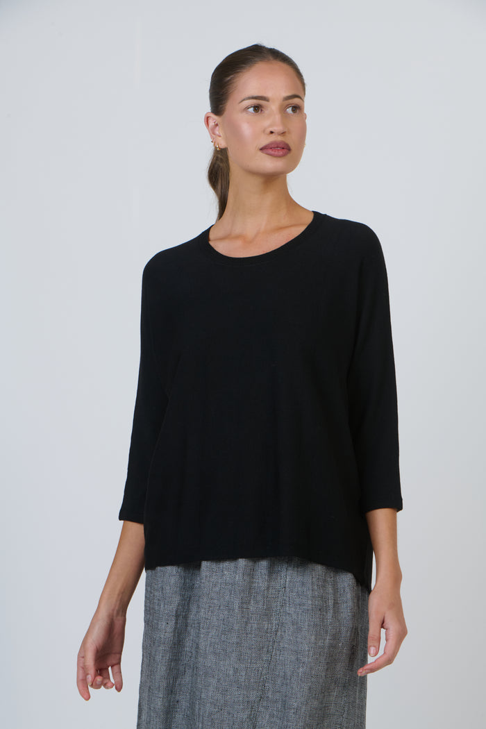 Naturals by O&J Relaxed Crew Neck in Black  OJ-W41