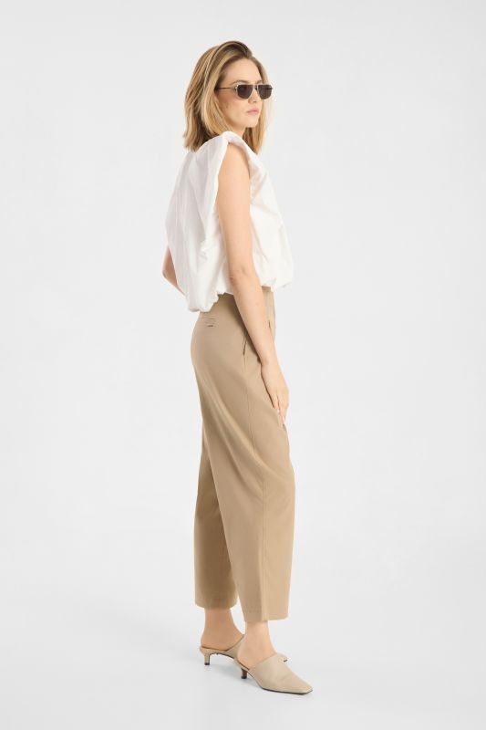 Raffaello Rossi Lisan 6/8 Cool Twill Pant in Toffee 508161/6910