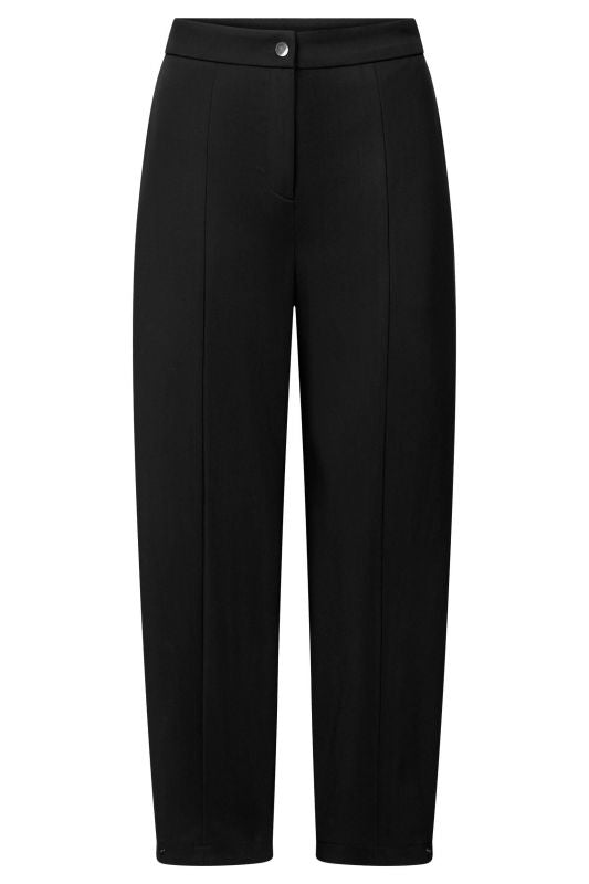 Raffaello Rossi Odine 6/8 Jersey Gebonded Pant in Black 534668/9903