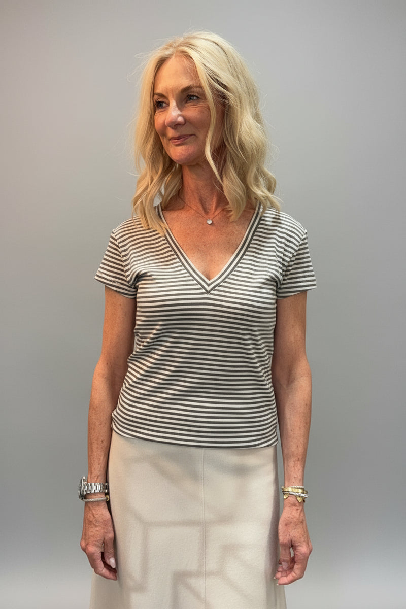 Splendid Faye V Neck Stripe Tee in Soft Vob Stripe RS3K461