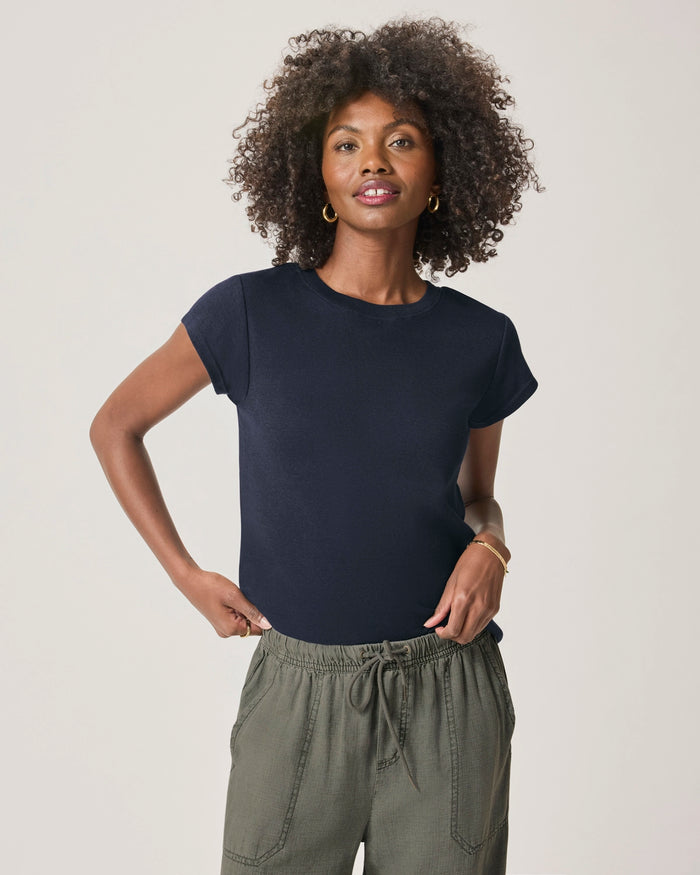Splendid Faye Crewneck Tee in Navy RS0K350