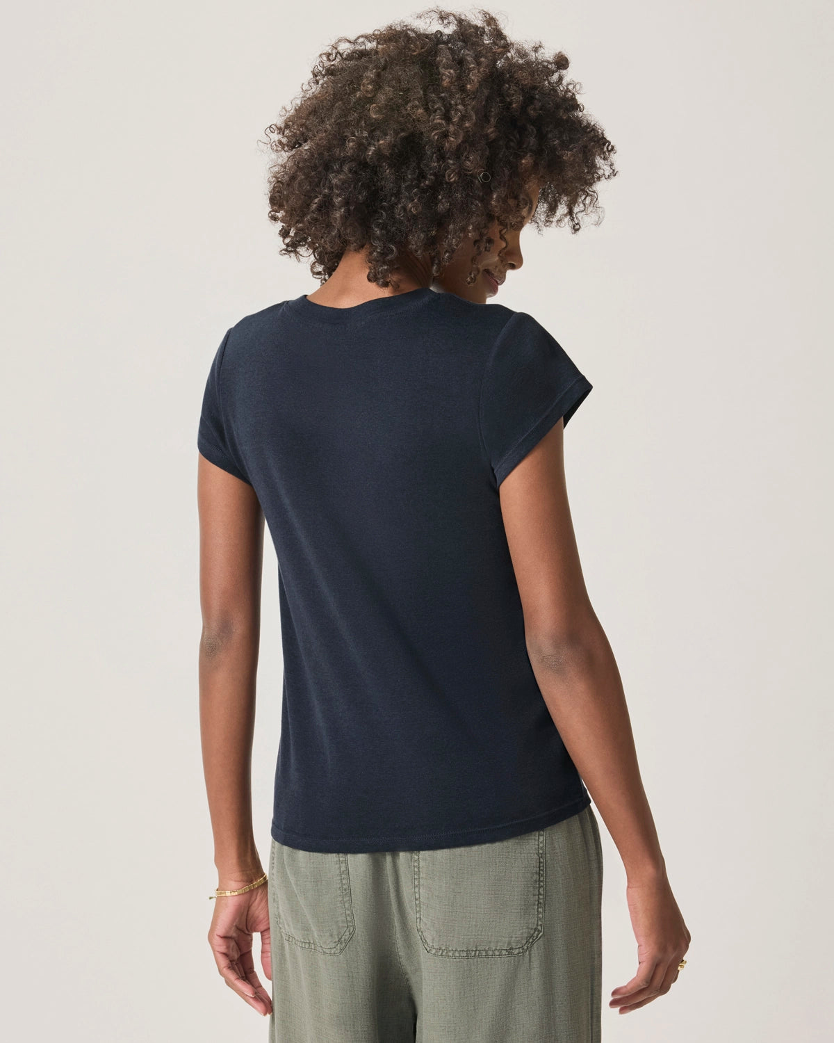 Splendid Faye Crewneck Tee in Navy RS0K350