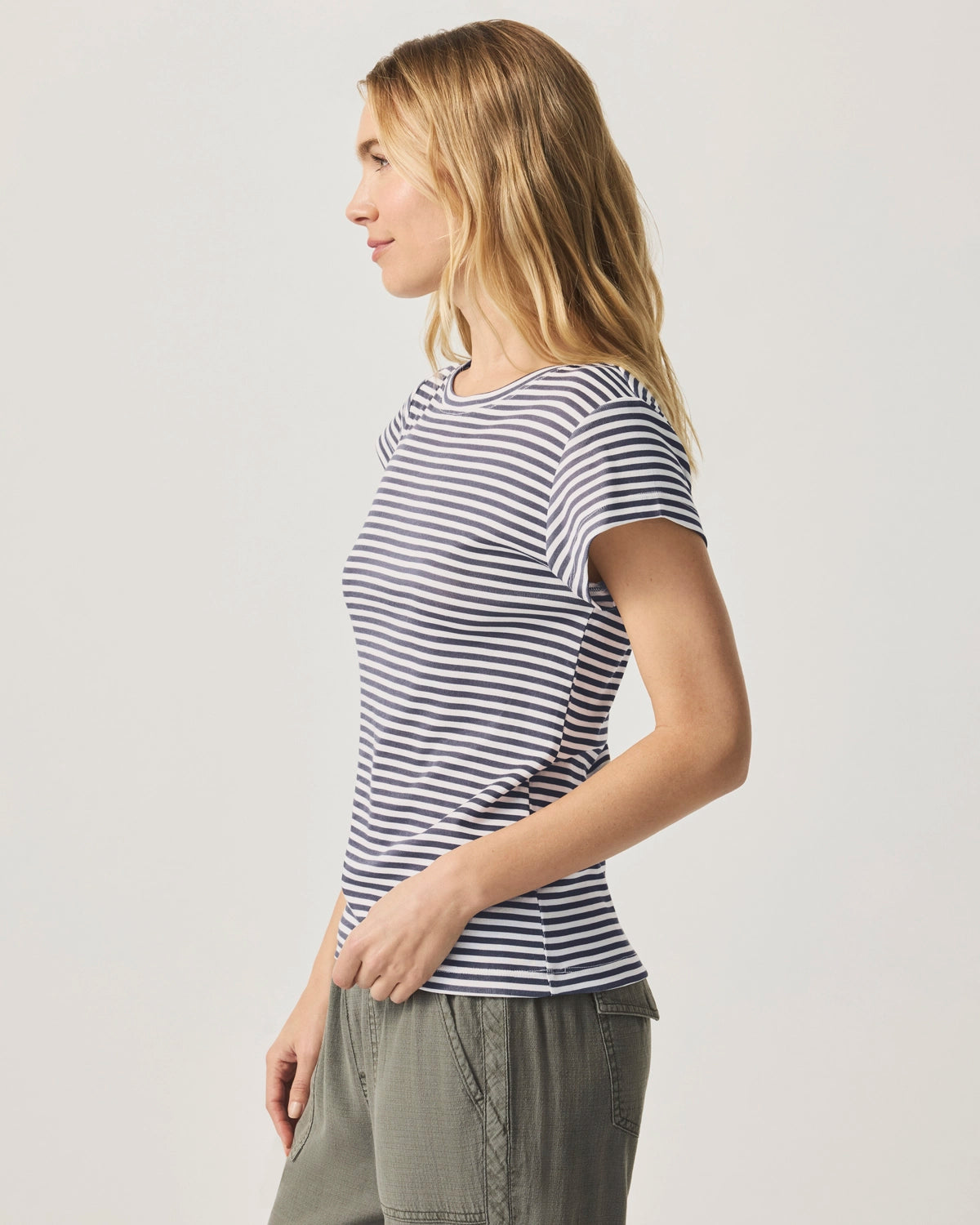 Splendid Faye Crewneck Stripe Tee in Navy/White RS0K351
