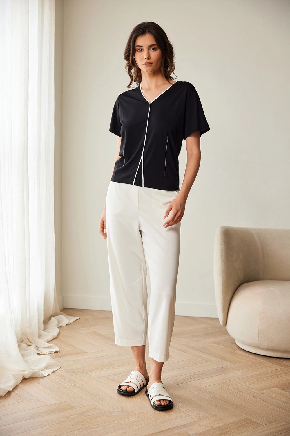 Peruzzi Piped Top in Black/Ecru S26116