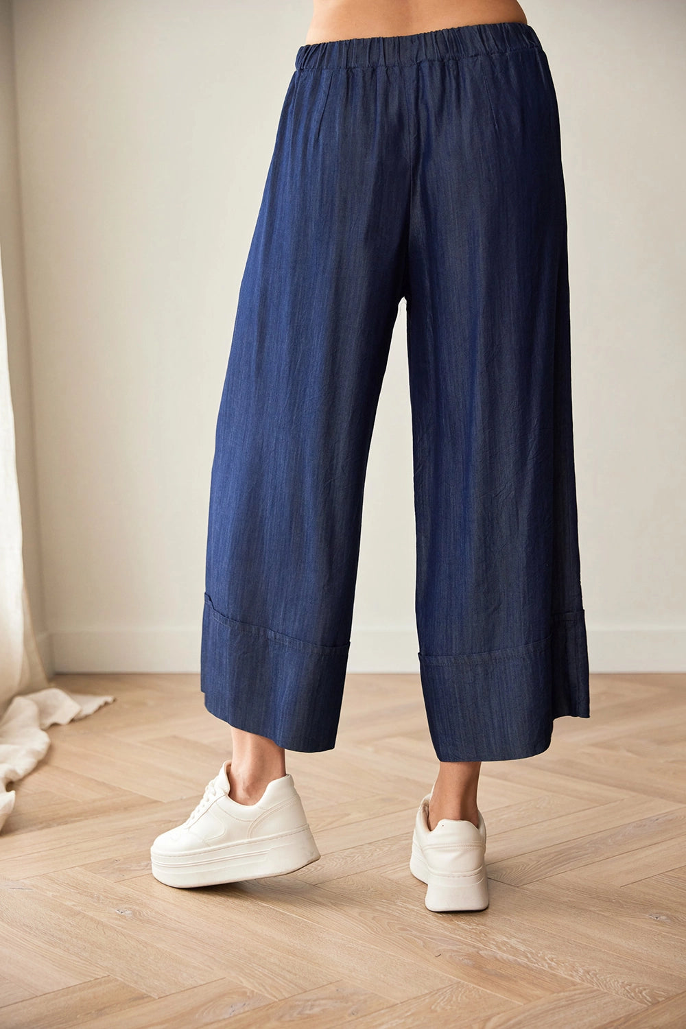 Peruzzi Luxe Turn Up Pull-On Jean in Denim S26149