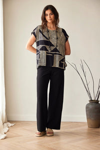 Peruzzi Geo Print Top in Black/Vanilla S26518
